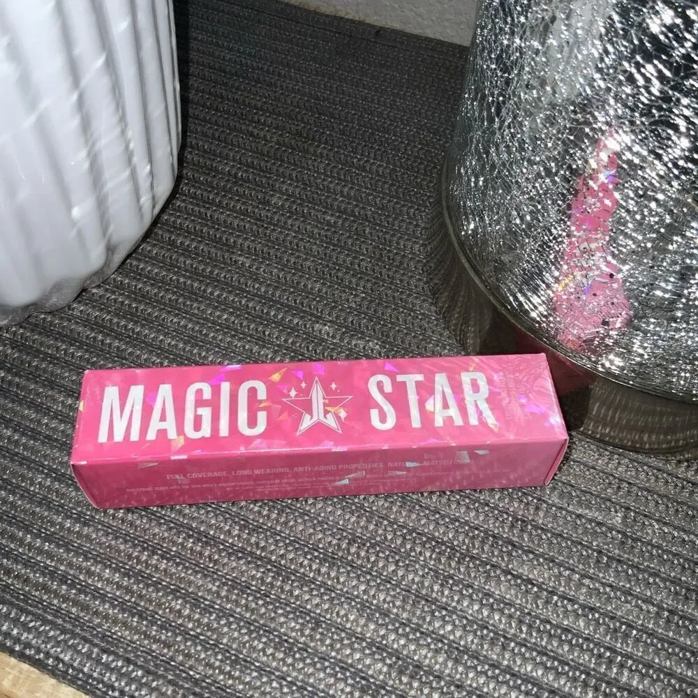 Jeffree Star Magic Star concealer C4.5